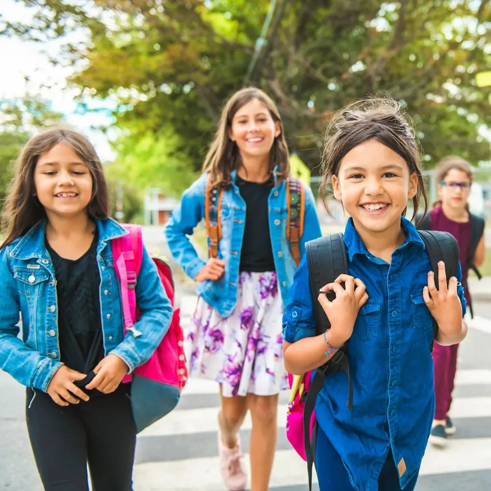 Back to School Safety: 5 Tips for Kids Walking to School – MyTickTalk